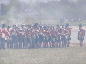 Bild 20 - Im Feuergefecht mit der  britischem  Infanterie 