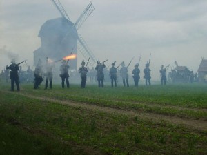 Bild 9F - Der Gegner setzt uns hart zu! 