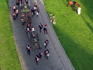 Abschnitt 3 Bild 4 - Nun kommt auch die Artillerie 