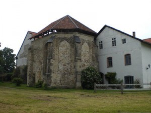 Bild 1 - Kapelle des Rittergutes   