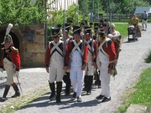 Bild Nr. 9 - Das 3. Regiment der Schweizer marschiert auf 