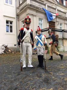 Bild 3 - Grenadier Jean Francois und Rekrut Philipp sind wohl gerüstet.
