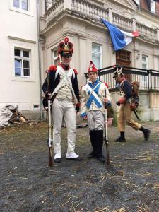 Bild 3 - Grenadier Jean Francois und Rekrut Philipp sind wohl gerüstet.