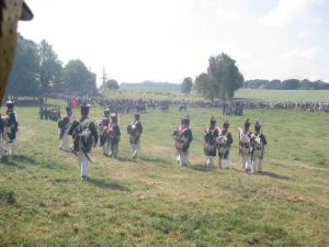 Bild 18 - Hier verschanzt sich der Gegner also. Das grosse Gebäude nennt sich Chateau Hougoumont...