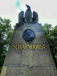 Bild 12 - Das Scharnhorstdenkmal.