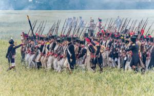 Bild 37 - Im Schutze des Schützenschleiers rückt unser Bataillon vor.