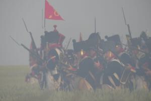 Bild 44 - Im Pulverdampf...